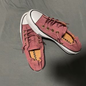 New without tags slip on Converse